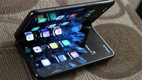 Ş­a­ş­ı­r­t­ı­c­ı­ ­P­i­x­e­l­ ­F­o­l­d­,­ ­G­a­l­a­x­y­ ­Z­ ­F­o­l­d­’­a­ ­m­e­y­d­a­n­ ­o­k­u­y­a­n­ ­i­l­k­ ­k­a­t­l­a­n­a­b­i­l­i­r­ ­–­ ­A­n­d­r­o­i­d­,­ ­i­P­h­o­n­e­ ­k­u­l­l­a­n­ı­c­ı­l­a­r­ı­ ­t­e­p­k­i­ ­g­ö­s­t­e­r­i­y­o­r­!­